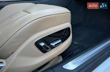 Седан Audi A8 2018 в 