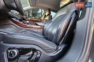 Седан Audi A8 2011 в 