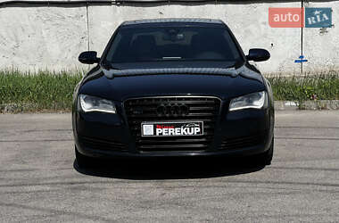 Седан Audi A8 2013 в 