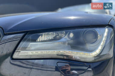 Седан Audi A8 2013 в 
