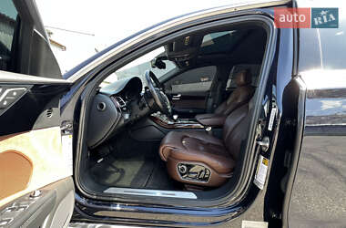 Седан Audi A8 2013 в 