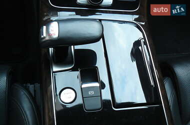 Седан Audi A8 2013 в 