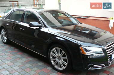 Седан Audi A8 2013 в 