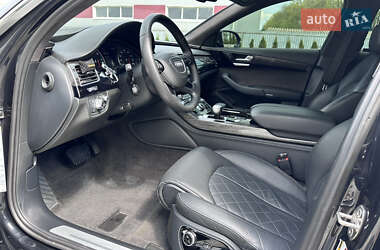 Седан Audi A8 2015 в 