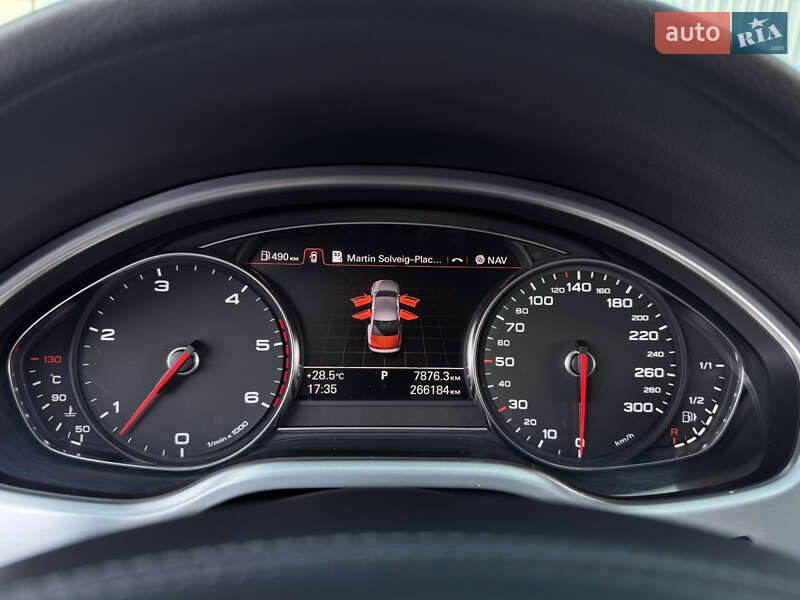 Седан Audi A8 2010 в Лубнах