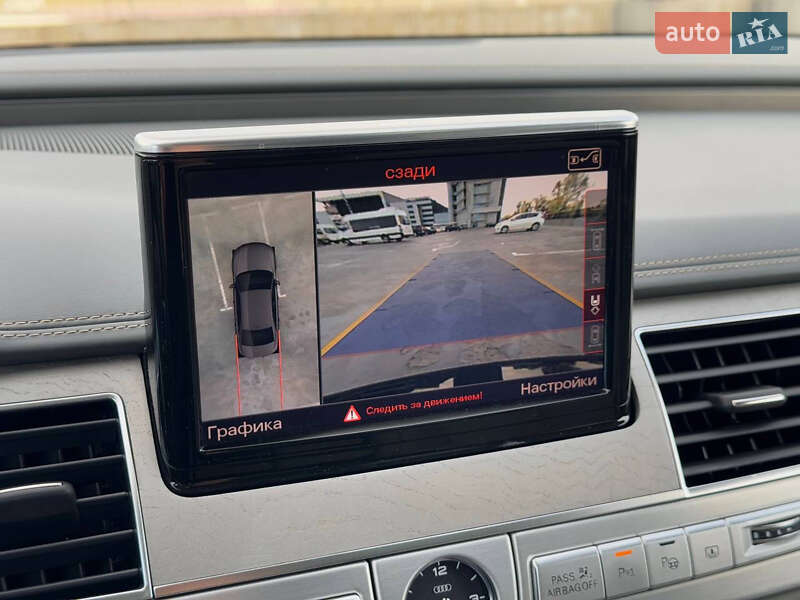 Седан Audi A8 2013 в Киеве