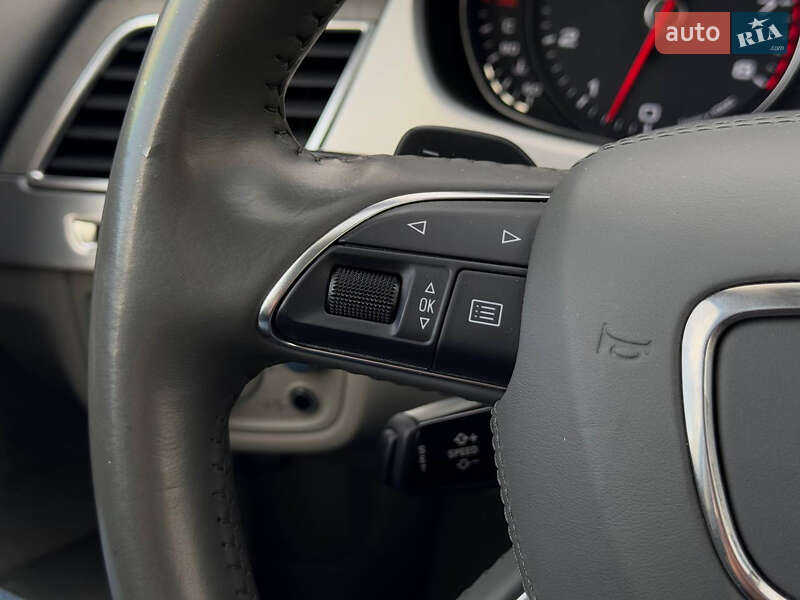 Седан Audi A8 2013 в Киеве