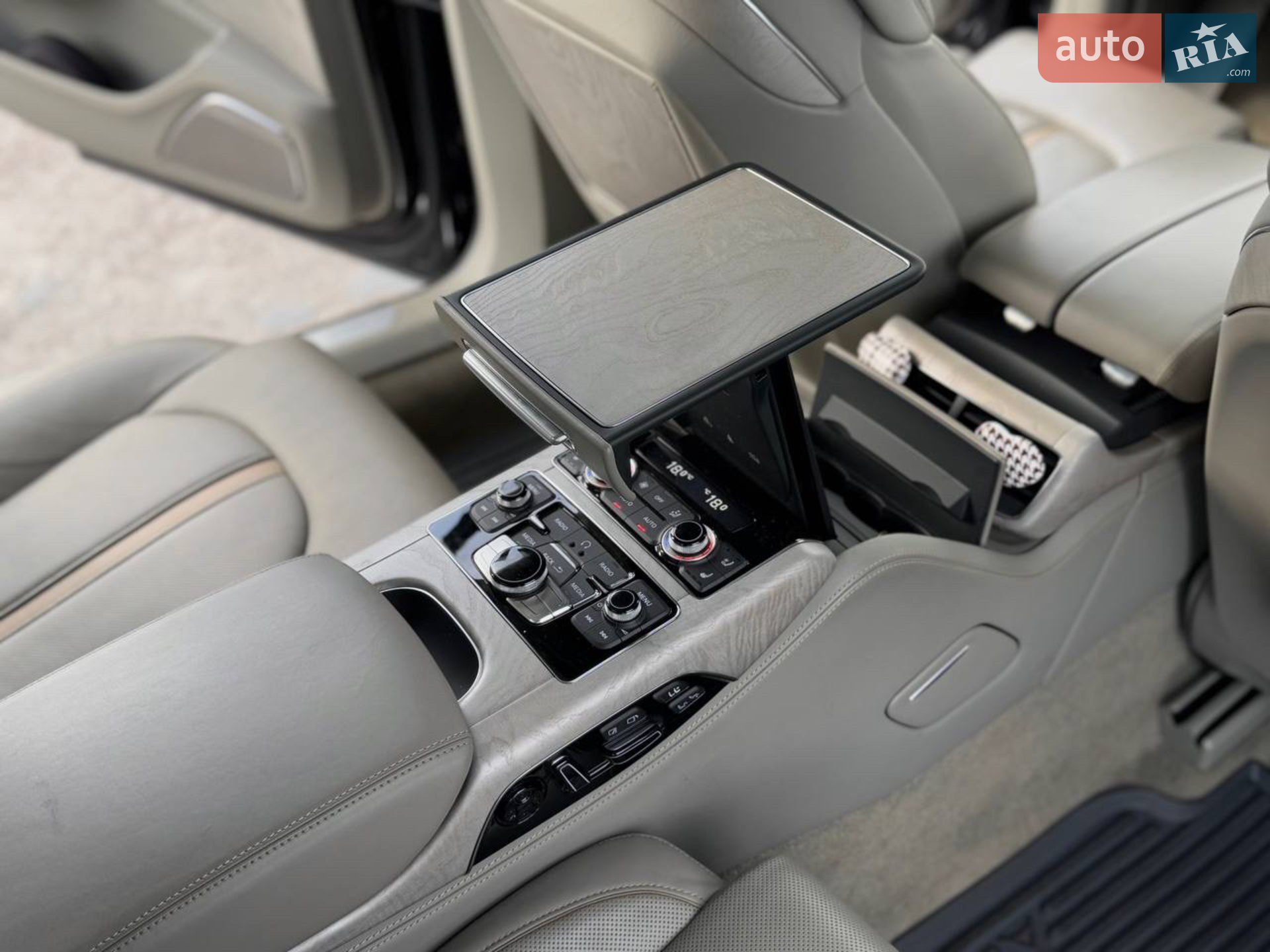 2013 Audi A8 - мініатюра 33