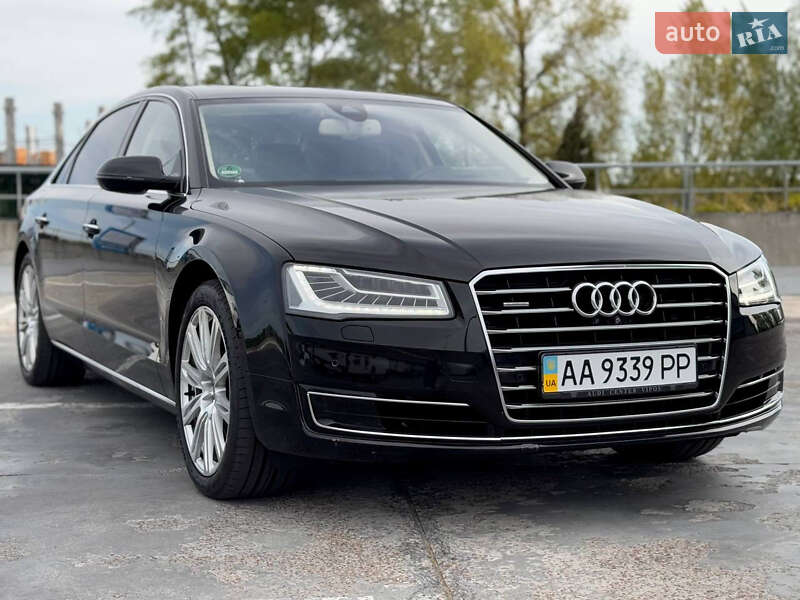 Седан Audi A8 2013 в Киеве