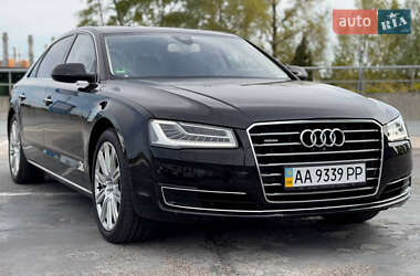 Седан Audi A8 2013 в 