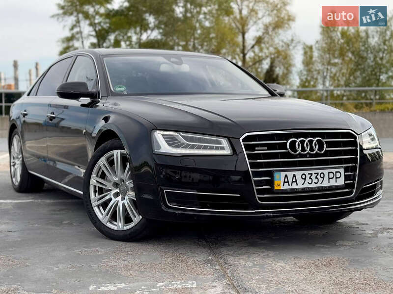 Седан Audi A8 2013 в Киеве
