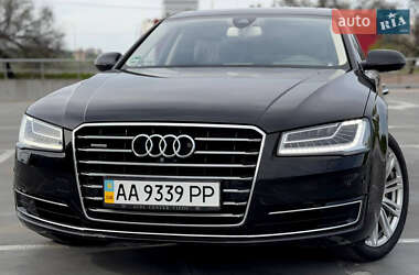 Седан Audi A8 2013 в 