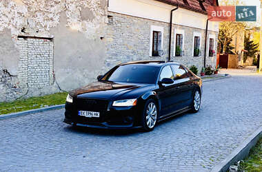 Седан Audi A8 2015 в Хмельницком