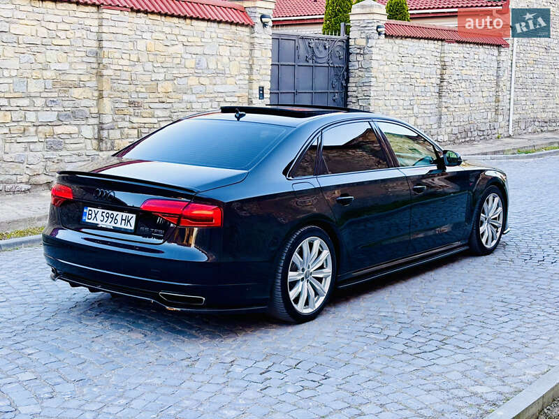 Седан Audi A8 2015 в Хмельницькому