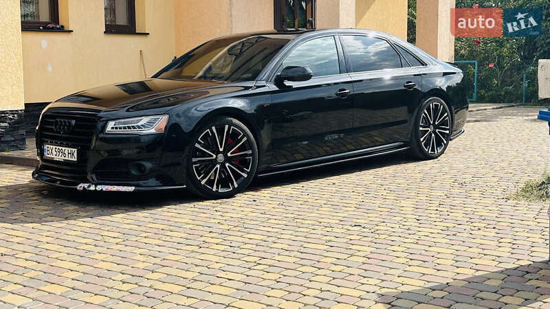 Седан Audi A8 2015 в Хмельницькому