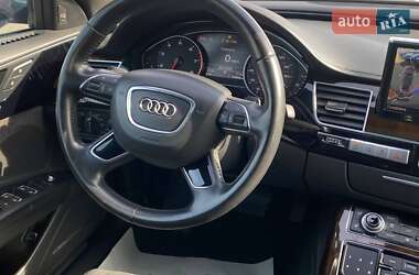 Седан Audi A8 2014 в 