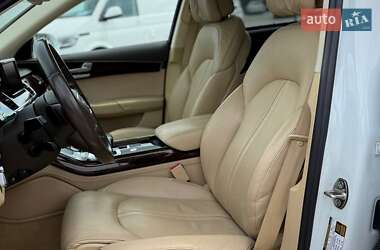 Седан Audi A8 2016 в 