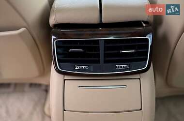 Седан Audi A8 2016 в 