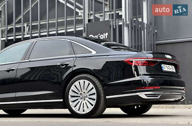 Седан Audi A8 2019 в 