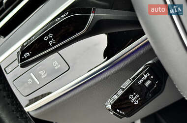 Седан Audi A8 2019 в 