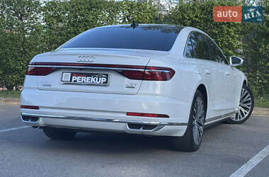 Седан Audi A8 2020 в 