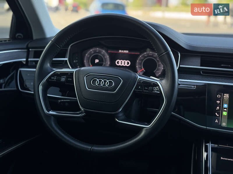 Седан Audi A8 2020 в Киеве
