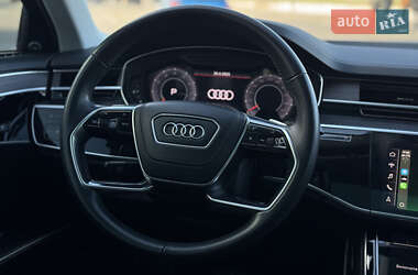 Седан Audi A8 2020 в 