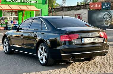 Седан Audi A8 2012 в 