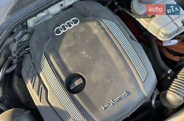 Седан Audi A8 2012 в 