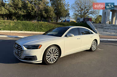 Седан Audi A8 2019 в 