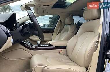 Седан Audi A8 2013 в 