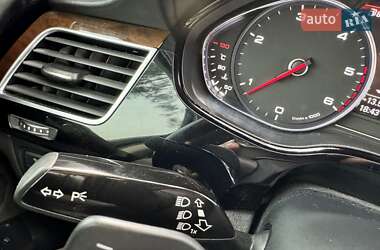 Седан Audi A8 2017 в 