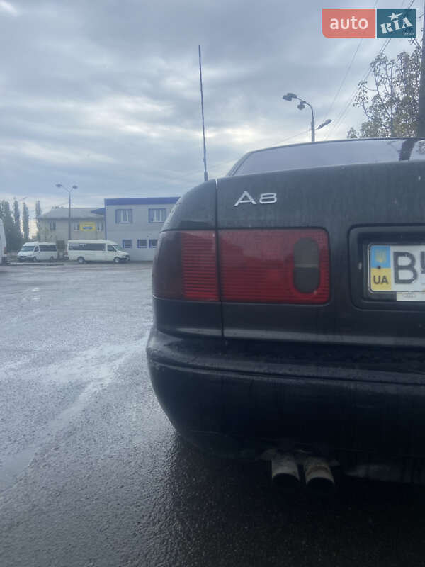 Седан Audi A8 1996 в Хмельницком