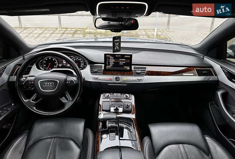 Седан Audi A8 2013 в Киеве