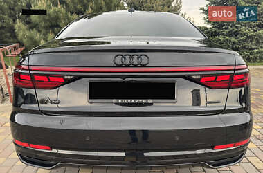 Седан Audi A8 2018 в 