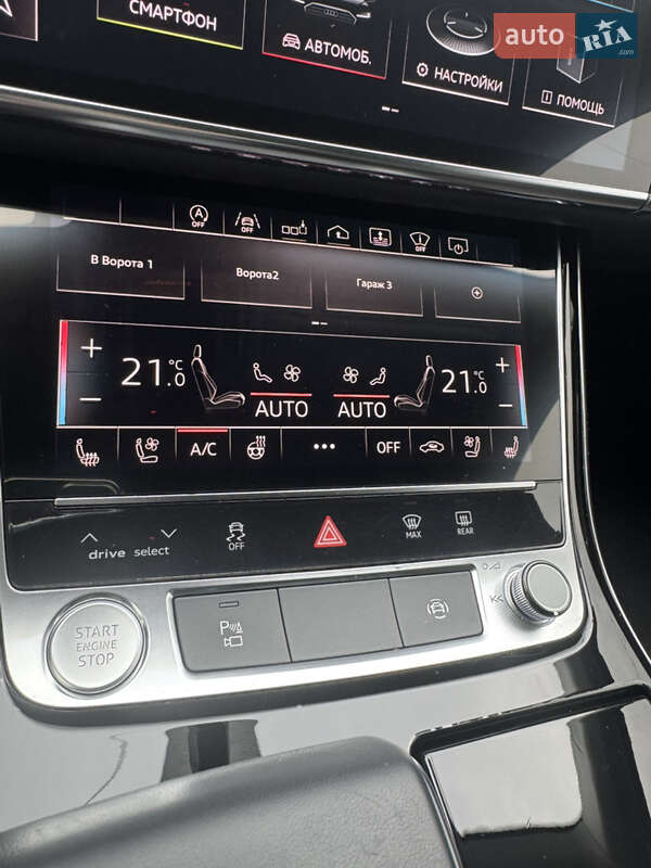 Седан Audi A8 2018 в Днепре
