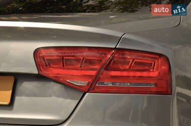 Седан Audi A8 2013 в 