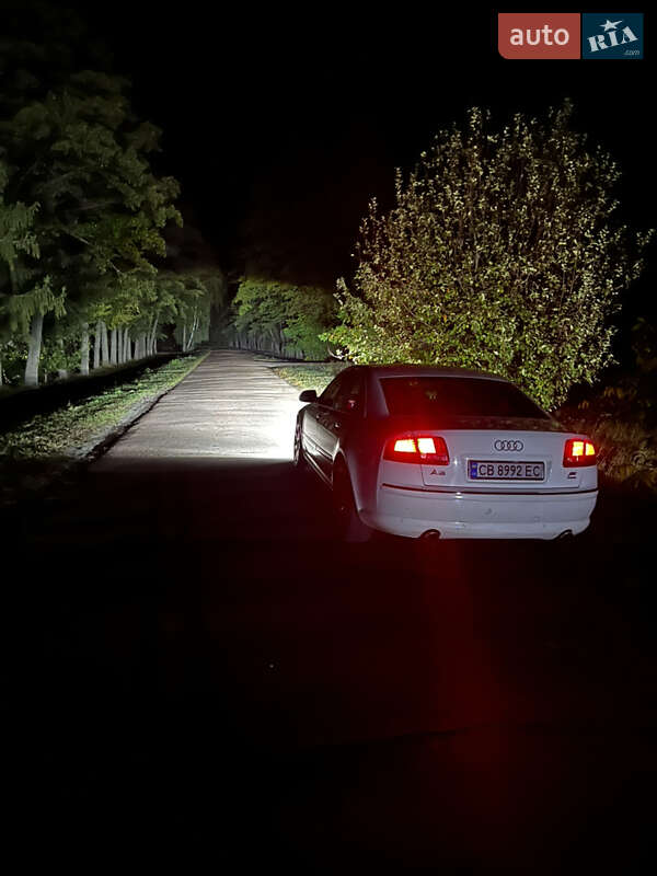 Седан Audi A8 2008 в Ніжині