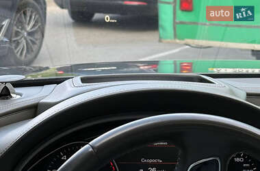 Седан Audi A8 2013 в 