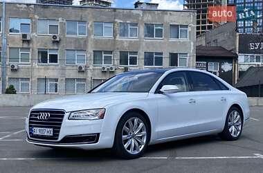 Седан Audi A8 2015 в Києві