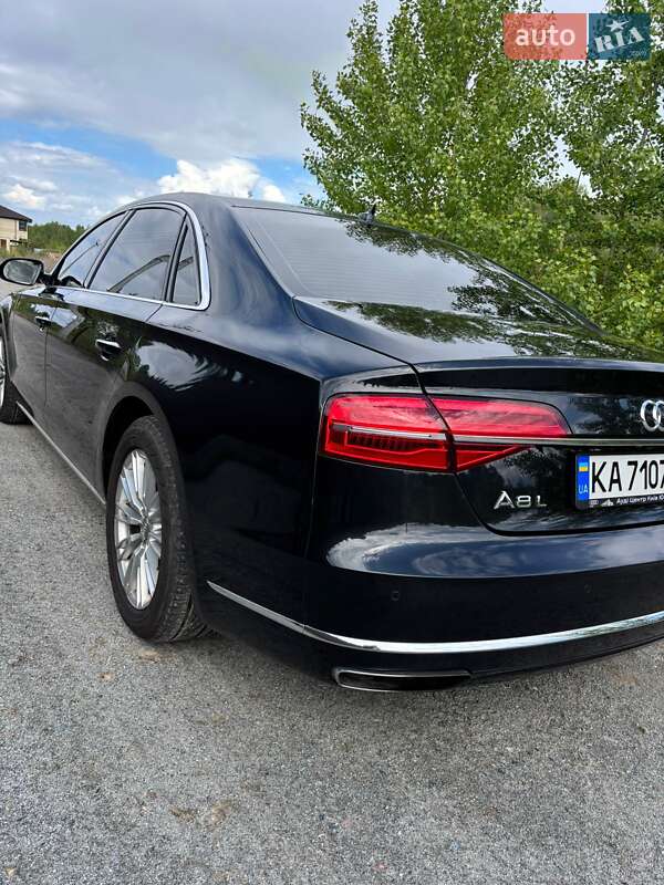 Седан Audi A8 2014 в Киеве