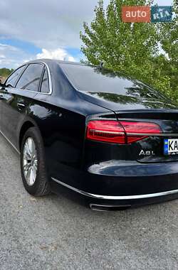 Седан Audi A8 2014 в 