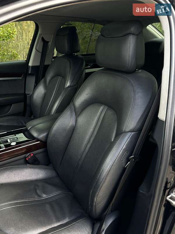 Седан Audi A8 2014 в Киеве