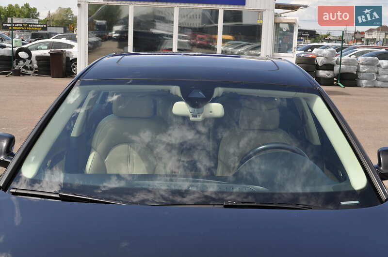 Седан Audi A8 2012 в Киеве