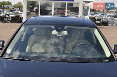 Седан Audi A8 2012 в 