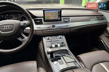 Седан Audi A8 2012 в 