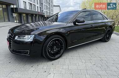 Седан Audi A8 2016 в Львове