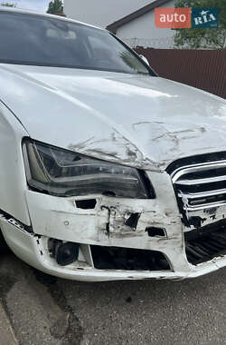 Седан Audi A8 2013 в 