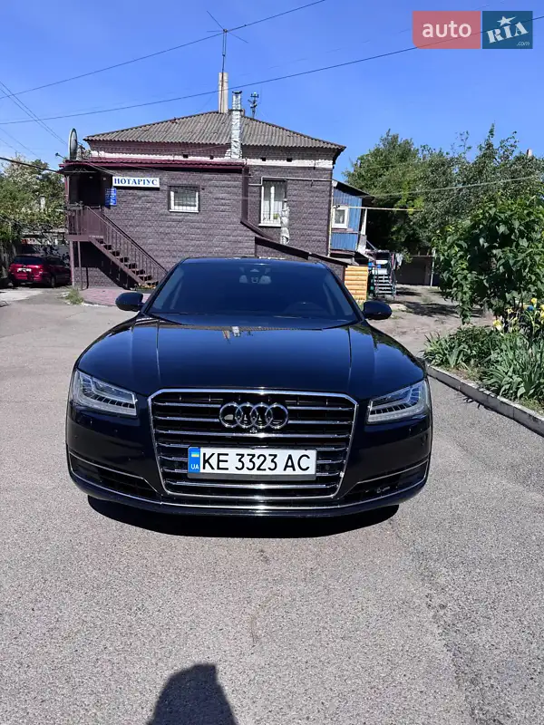 Audi A8