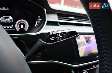Седан Audi A8 2018 в 